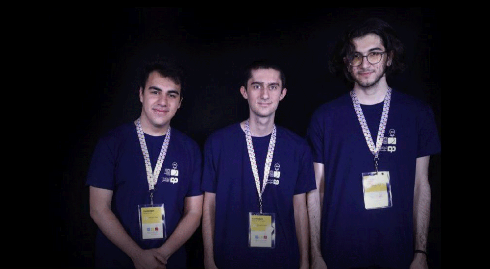 Tehran University students go to the ICPC World Championships with the support of Tapsi